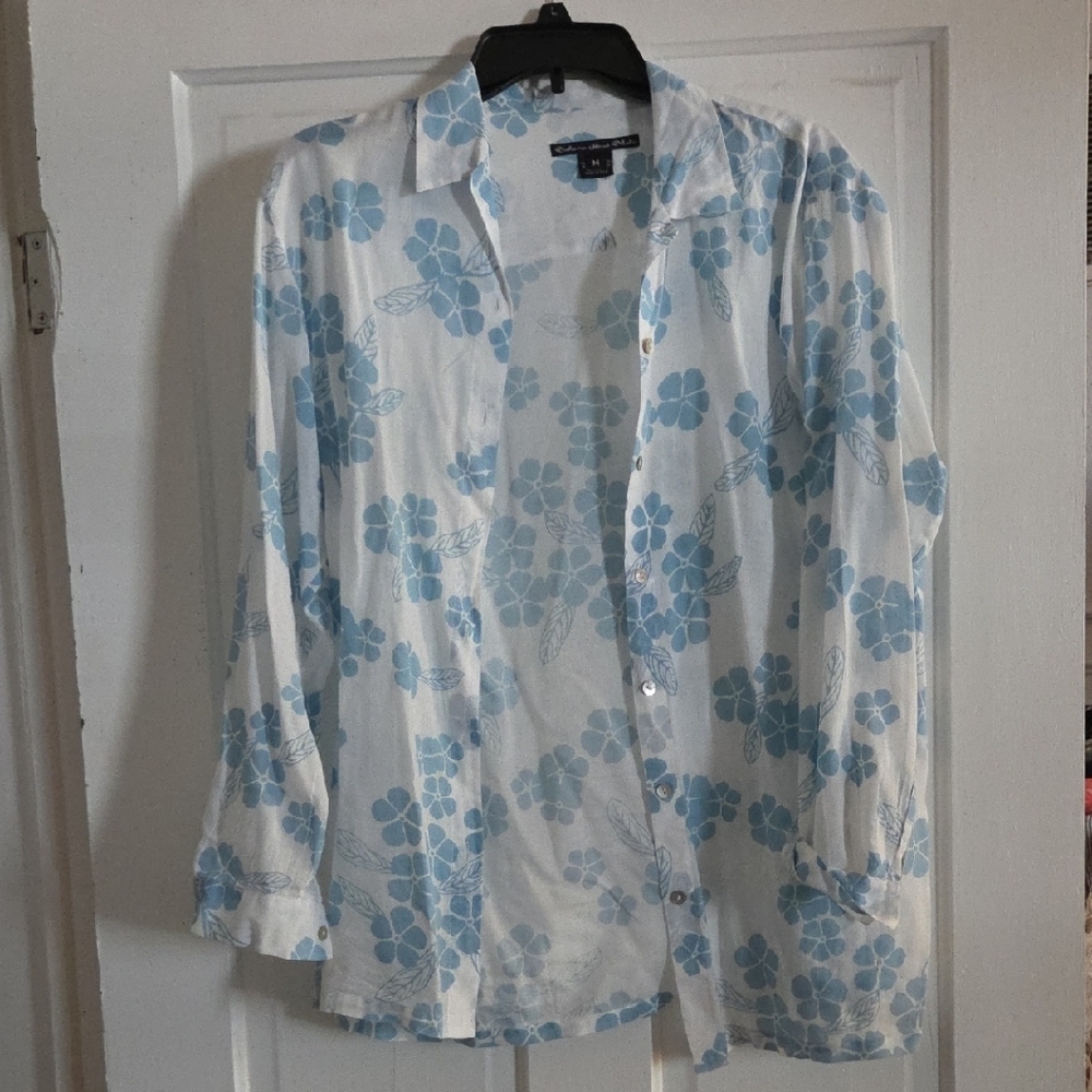 Women's Blue Floral Button Down Shirt